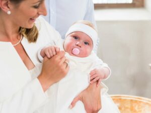 Frases de apresentação de bebê na igreja