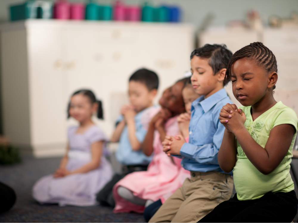 Cantinho Da Oração Infantil Fotos Dicas E Ideias Tua Igreja