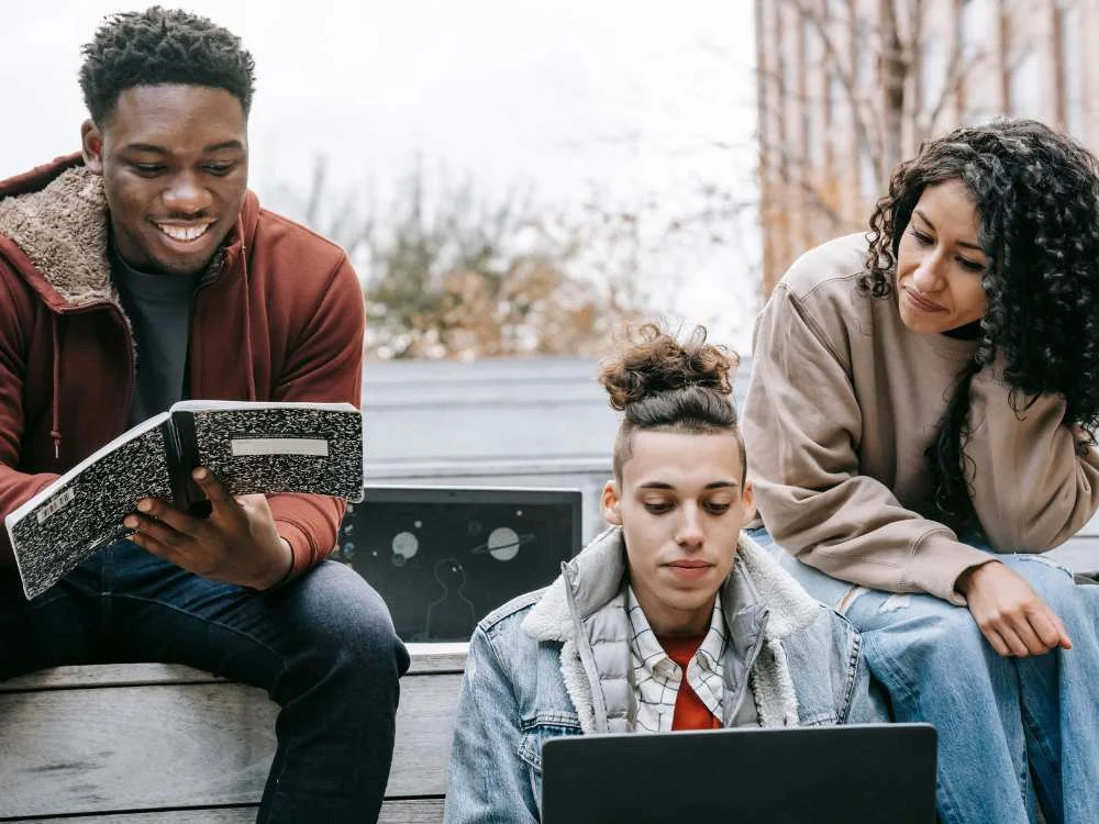 O que afasta os jovens da igreja