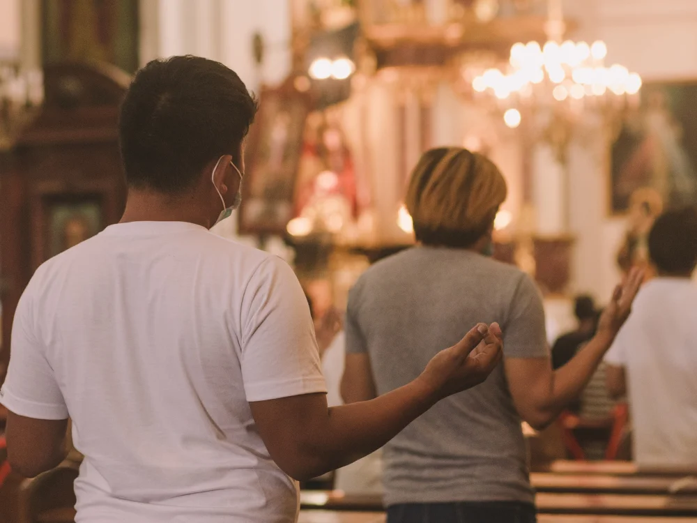 Sonhar com igreja católica